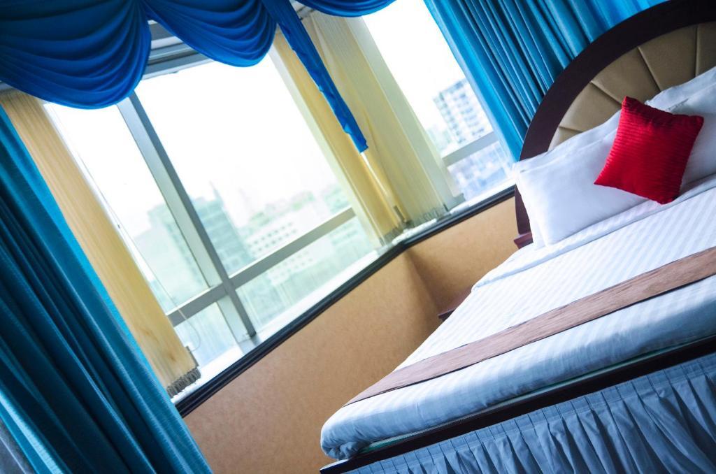 Hotel 71 Дакка Номер фото